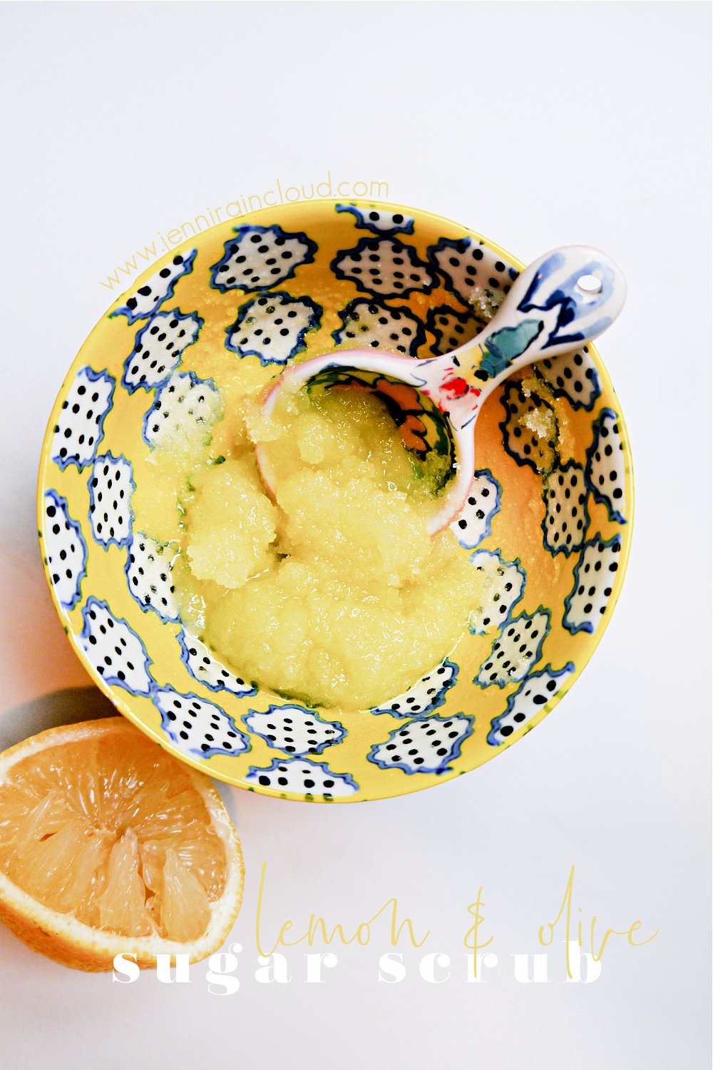 DIY Sugar Scrub with Lemon & Olive Oil