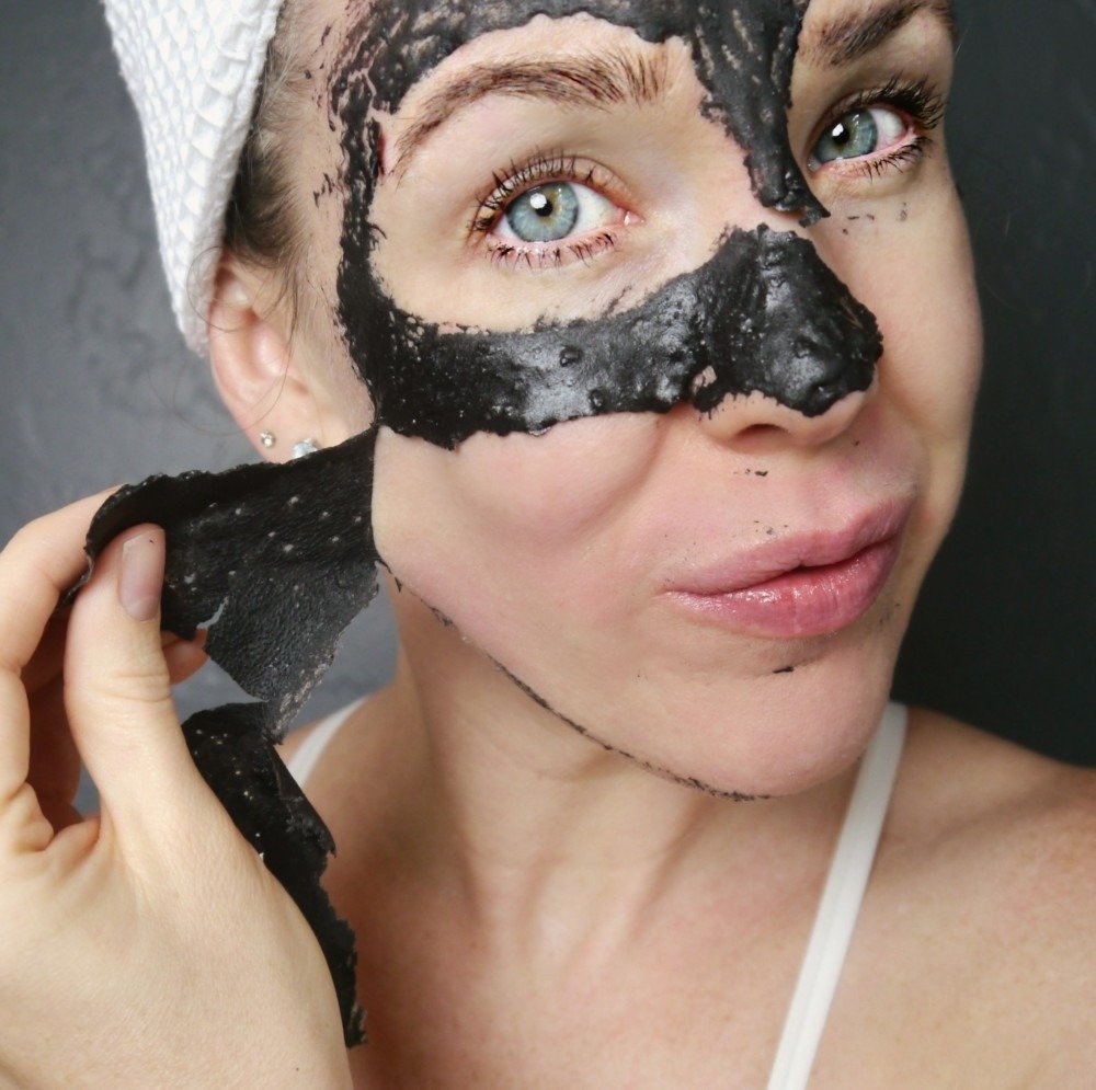 DIY Activated Charcoal Peel Off Mask